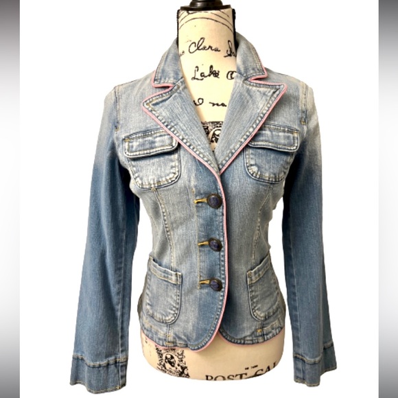 INC International Concepts Jackets & Blazers - INC 90’s VINTAGE LIGHT BLUE JEAN JACKET LIGHT PINK TRIM SIZE SMALL